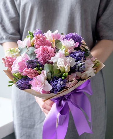 Бесплатная доставка цветов в Новотроицке